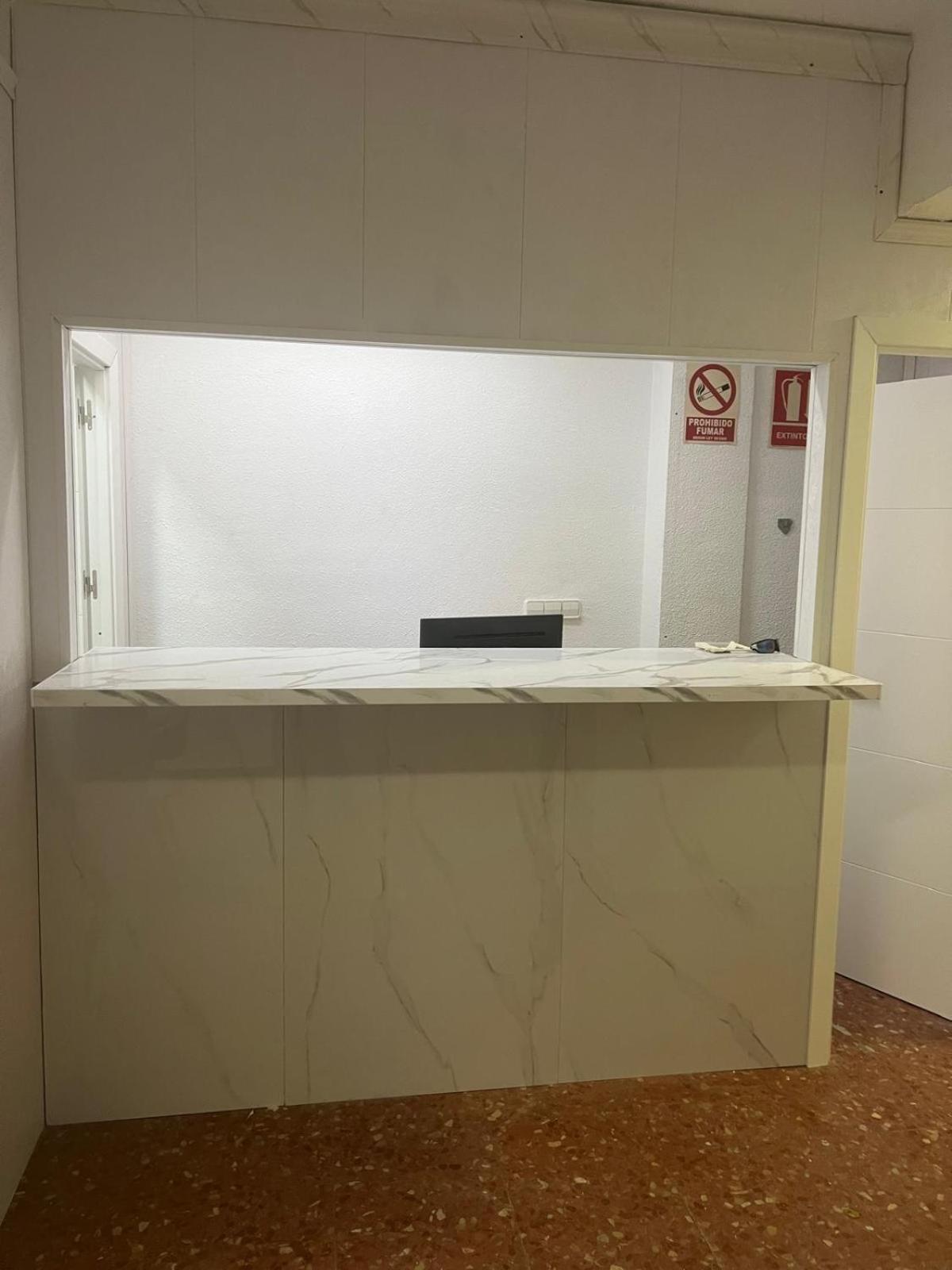 Just Hostel Capsules Alicante Ngoại thất bức ảnh